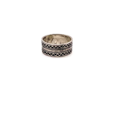 Split Triangle Row Band Ring
