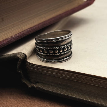 Oxidized Pebbled Cigar Band