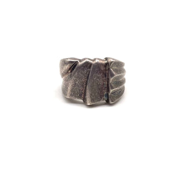 Modern Oxidized Abstract Curved Ring