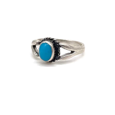 Petite Roped Turquoise Ring