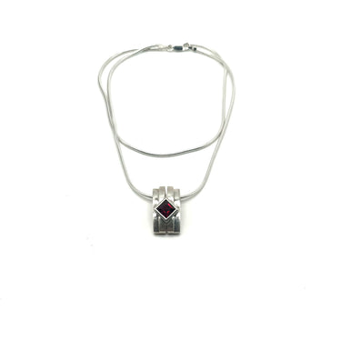 Modern Striped Garnet Pendant Necklace