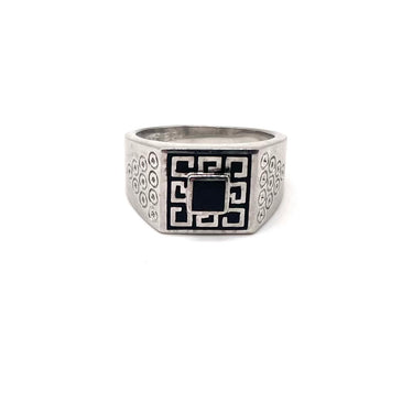 Detailed Modern Square Onyx Ring