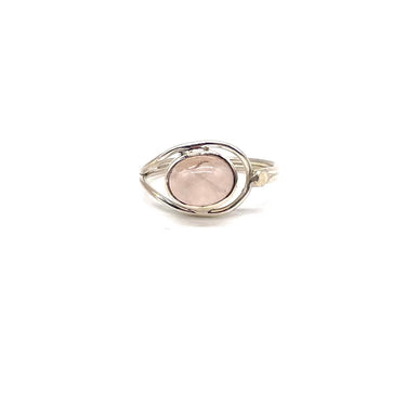 Modern Oval Set Rose Quartz Ring