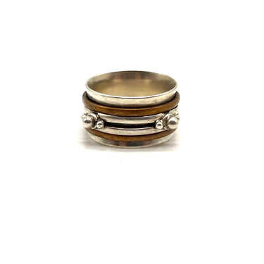 Two Tone Pebbled Spinner Band