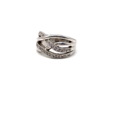 Modern Overlapping C Z Trimmed Band Ring