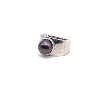 Modern Two Tone Orb Ring