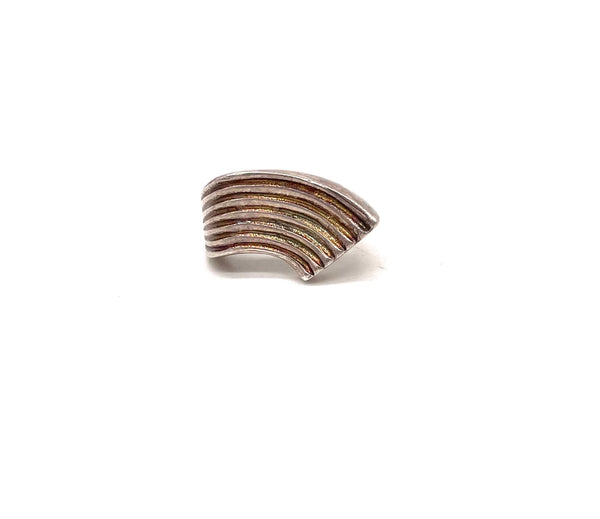 Modern Curved Layer Ring