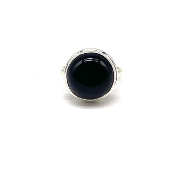 Modern Bezal Set Circle Onyx Ring