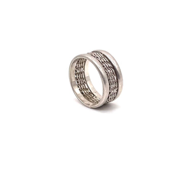 Modern Weaved Band Ring