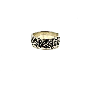 Detailed Celtic Knot Band Ring