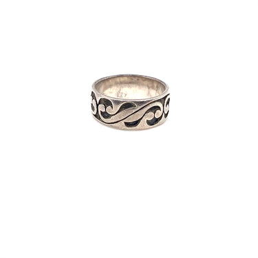 Ornate Designer Wrapped Band Ring