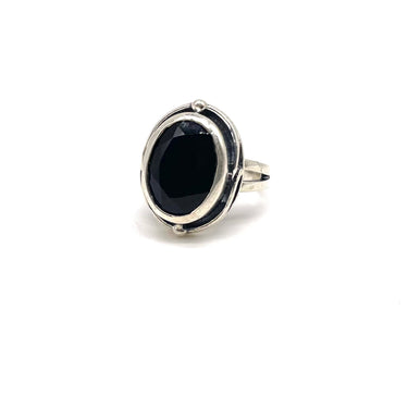 Modern Pebbled Oval Onyx Ring