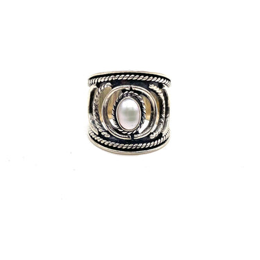 Open Work Rope Trimmed Pearl Ring