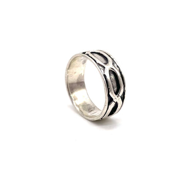 Modern Chain Link Ring