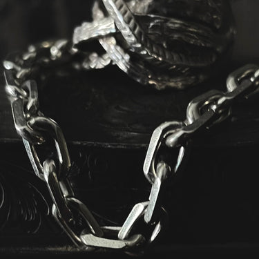 Modern Cable Link Bracelet