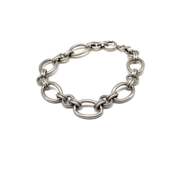 Minimalist Oval Open Work Link Bracelet