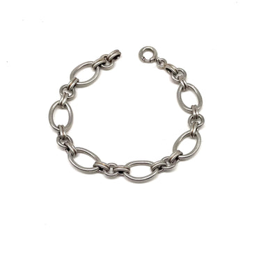 Minimalist Oval Open Work Link Bracelet