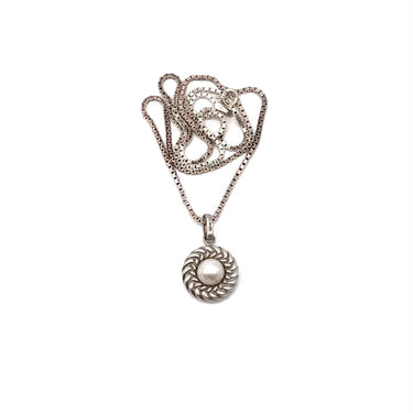 Bezal Set Spiral Pearl Necklace