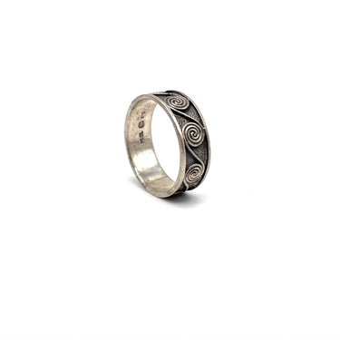 Enameled Swirl Ring