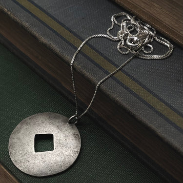 Modern Open Diamond Oxidized Circle Plate Pendant Necklace