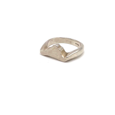 Vintage Modernist Solid Wave Ring Size