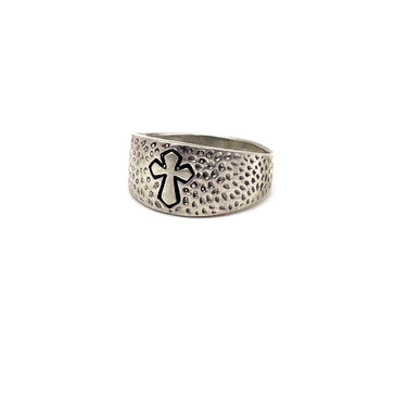 Pebbled Cross Statement Ring
