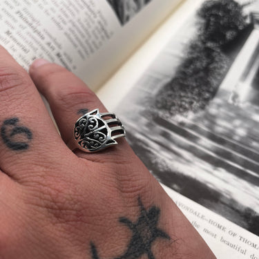 Open Work Detailed Hamsa Ring