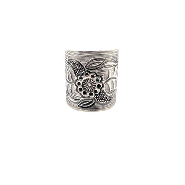 Detailed Floral Cigar Band