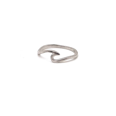 Petite Crashing Wave Ring