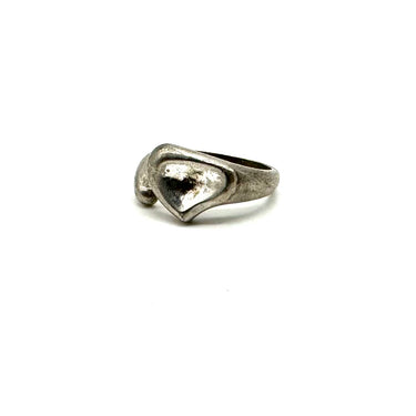 Oxidized Modern Indented Heart Ring