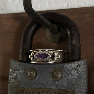 Oxidized Pebbled Amethyst Ring