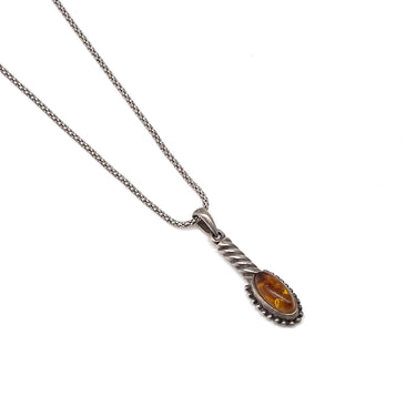 Pebbled Scroll Oval Amber Pendant Necklace
