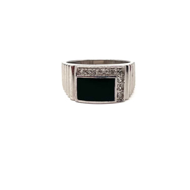 Modern C Z Trimmed Rectangular Onyx Ring