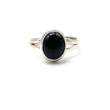 Petite Minimalist Oval Onyx Ring