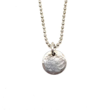 Hand Hammered Circle Signet Pendant Necklace we