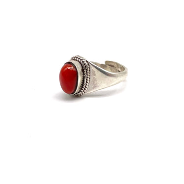 Rope Trimmed Oval Coral Ring