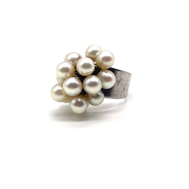 Pearl Cluster Statement Ring