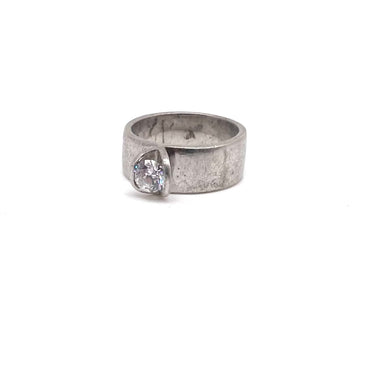 Minimalist C Z Solitaire Ring