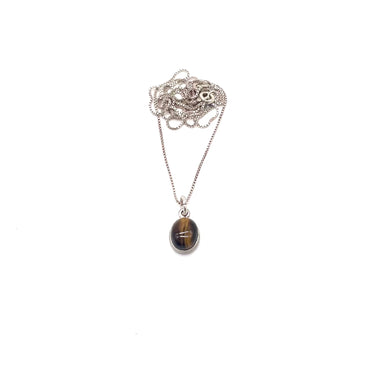 Oval Tiger’s Eye Pendant Necklace