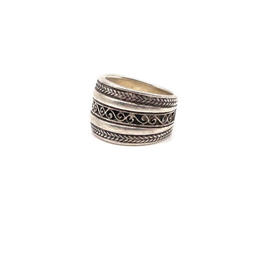 Chunky Rope Trimmed Swirl Stack Ring
