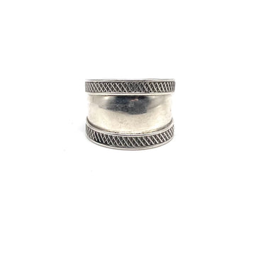 Bali Rope Trimmed Cigar Band Ring